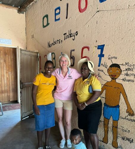 Marischka maakt kennis met Bambanani in Zuid-Afrika